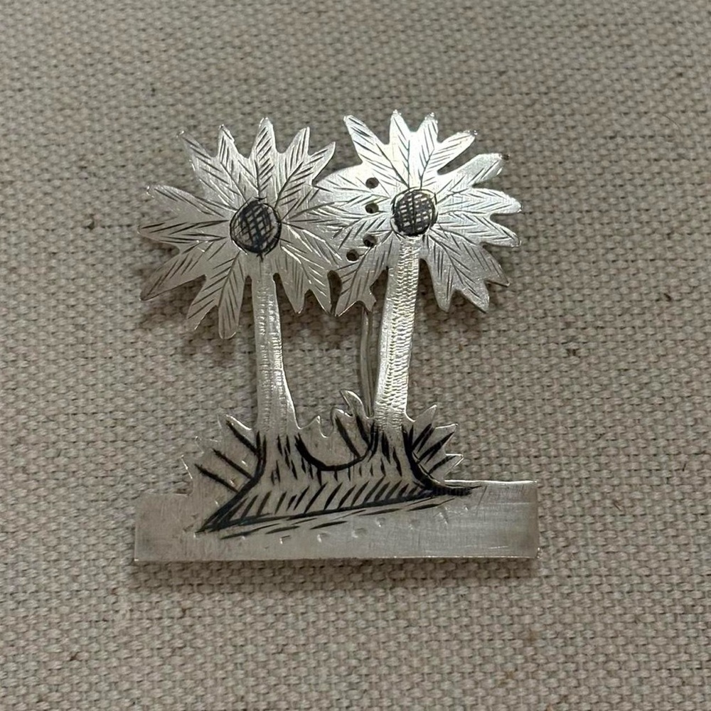 Vintage Hallmarked Sterling Silver Palm Tree Design Statement Brooch Pin
